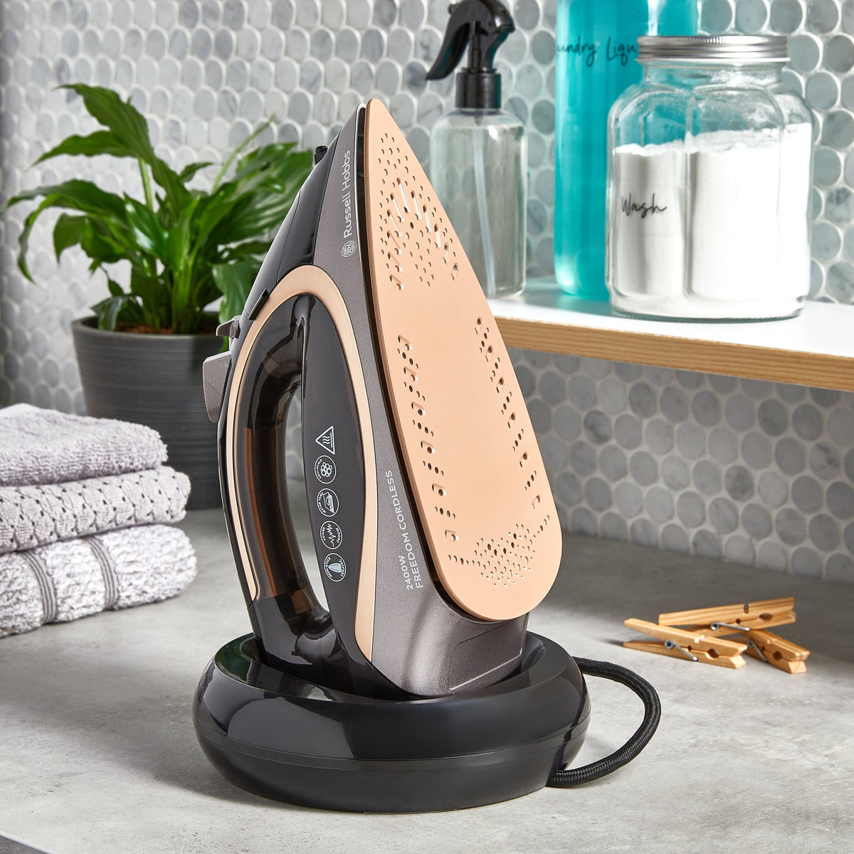 Russell Hobbs Freedom Cordless Iron - Value Village