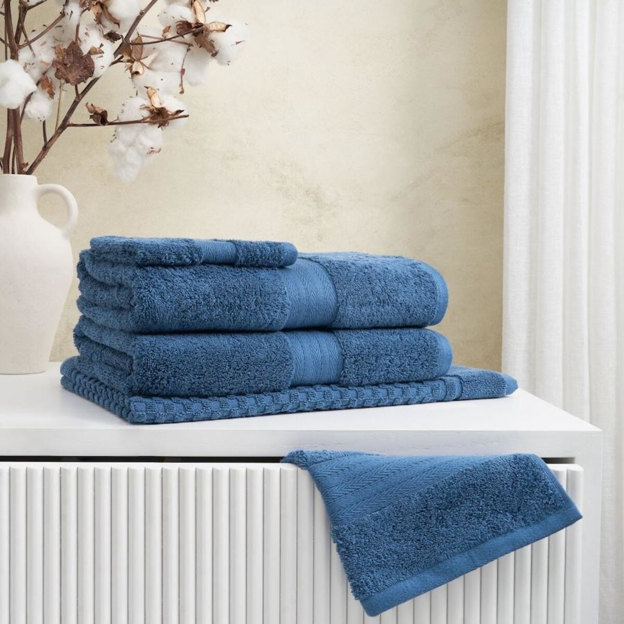 Sheraton Egyptian 5 Piece Towel Pack - Deep Blue - Value Village
