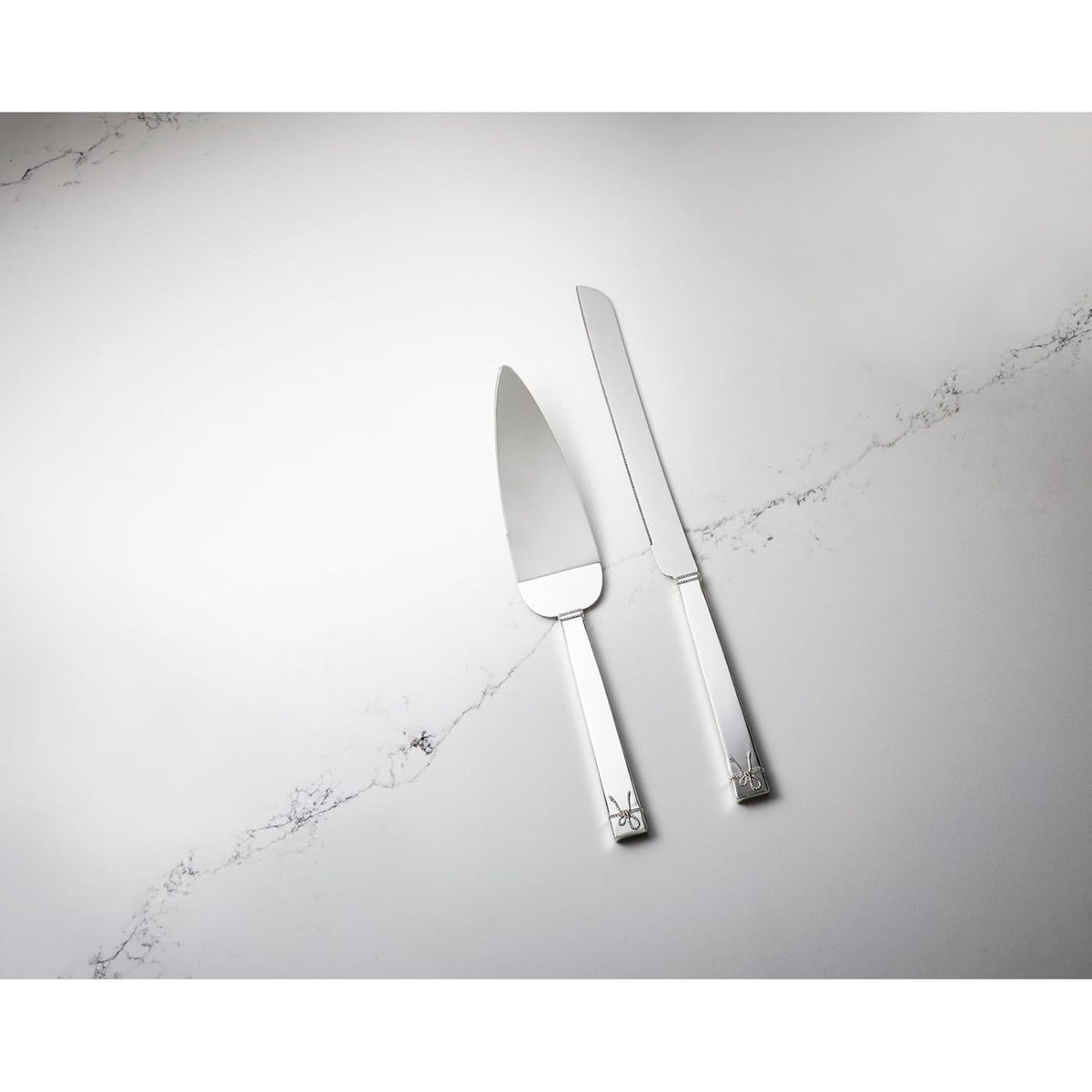 Wedgwood Vera Wang Love Knots Cake Knife & Server Silver - Value Village